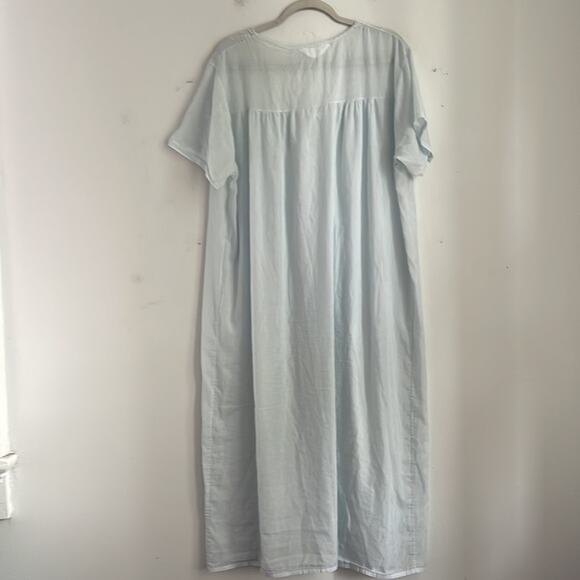 Vintage sheer eyelet lace keyhole neck detail short sleeve super soft nightgown - Picture 7 of 7